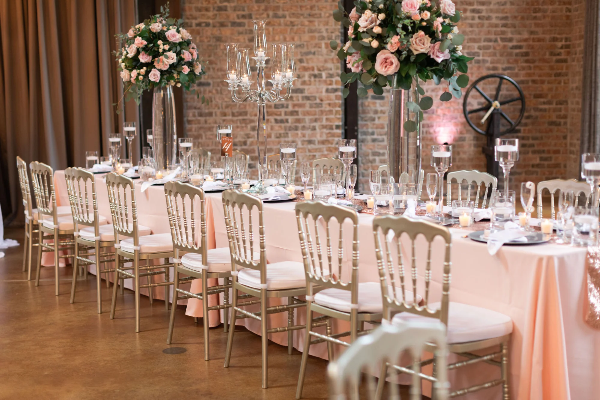 Floral Events custom floral design at a Houston venue, Houston